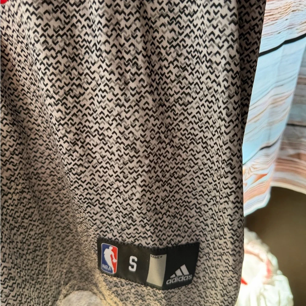 adidas‎ Gray/Black Patterned NBA Jersey
